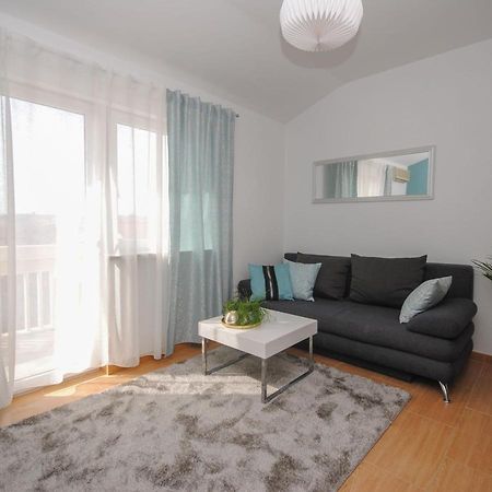 Apartment Tina Podstrana Dış mekan fotoğraf
