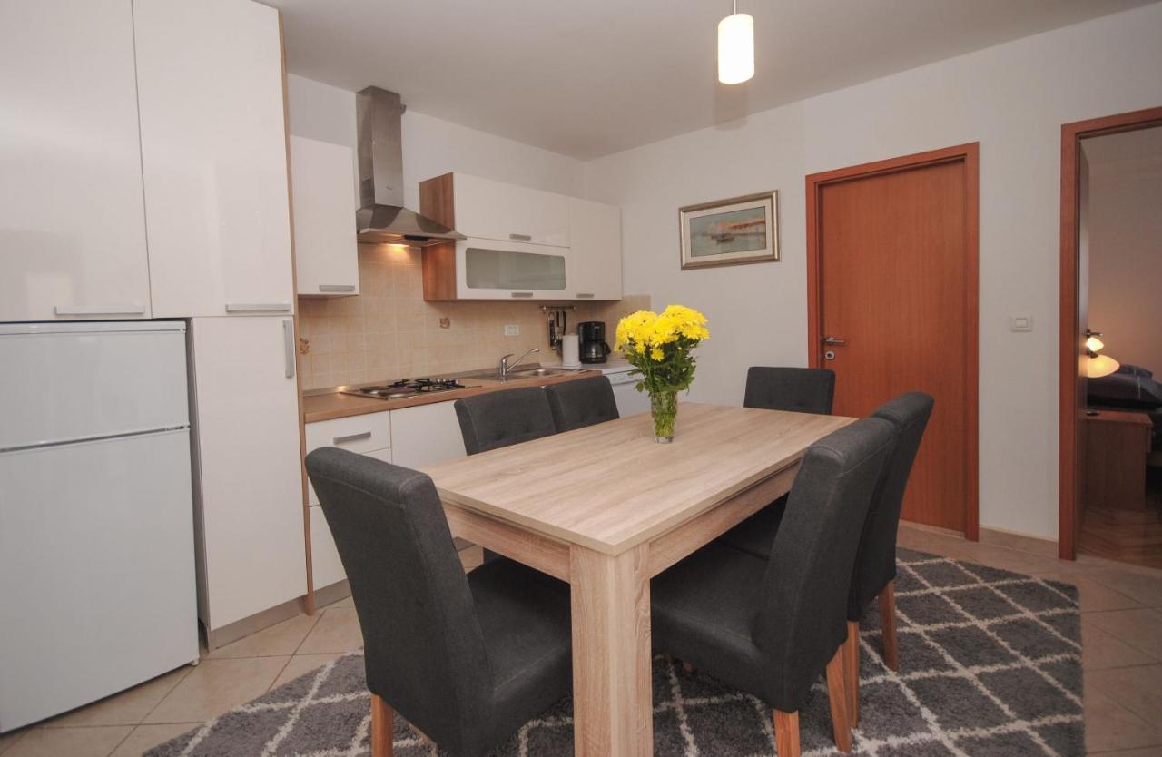 Apartment Tina Podstrana Dış mekan fotoğraf